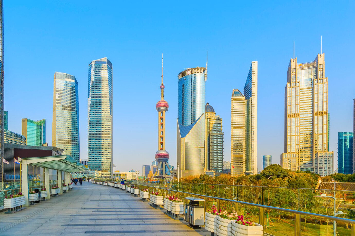Isolator-in-Dubai